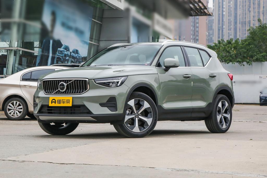 B4 four-wheel drive Zhiyuan Deluxe Edition