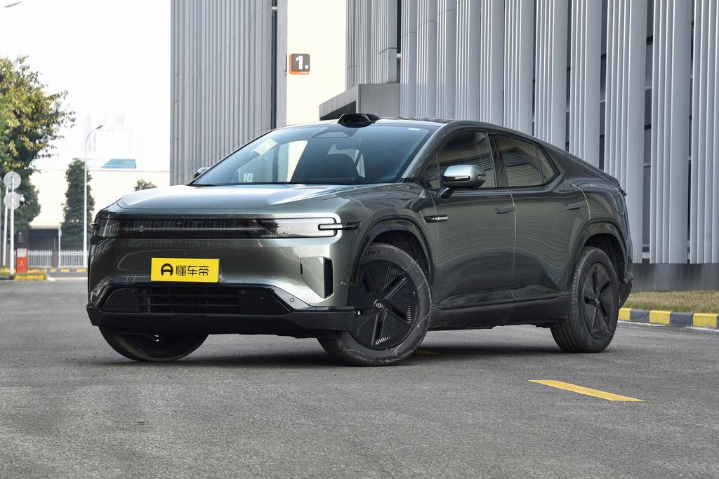 Extended range 39kWh Max Smart Driving version rear drive