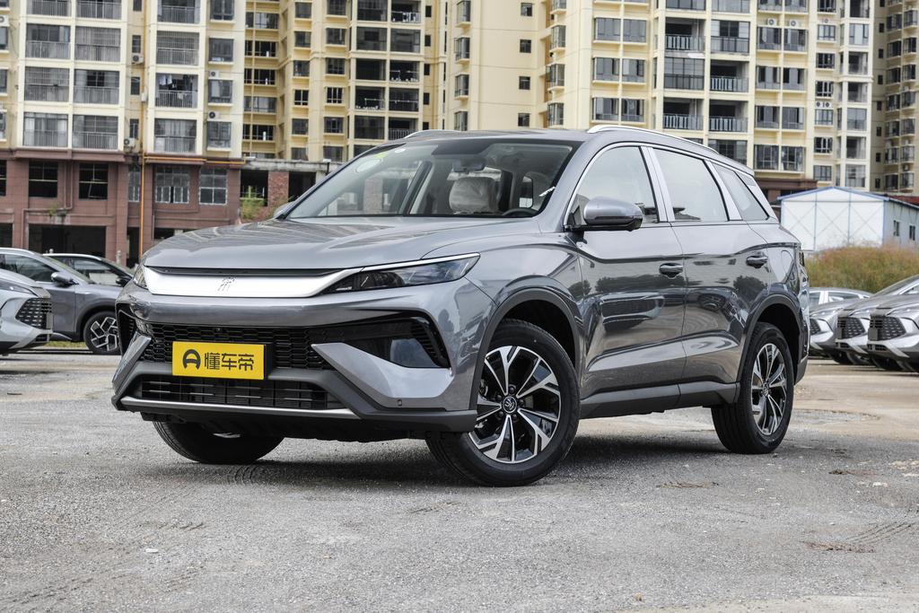 The second generation DM-i 75KM leading type