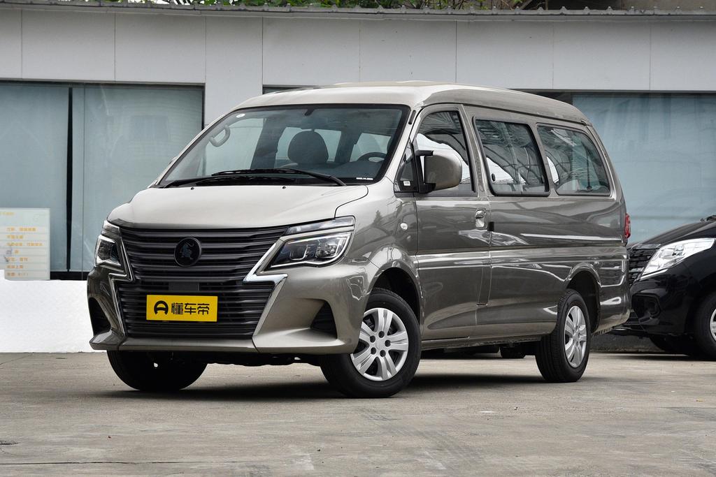 M5 1.6L CNG basic type 7-seater 110L gas tank