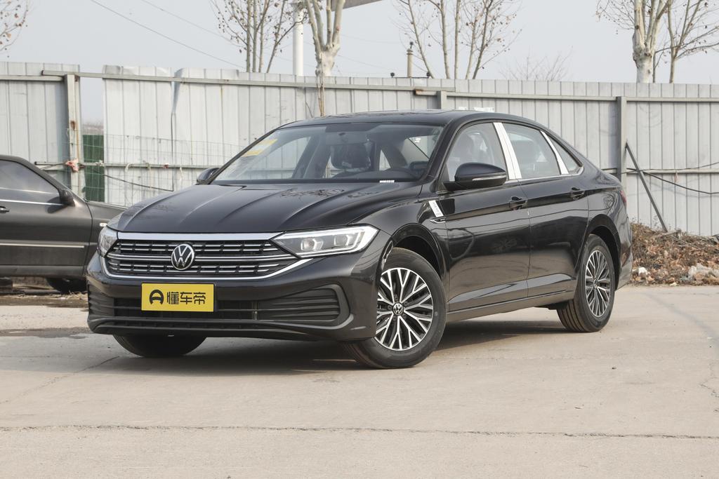 200TSI DSG Flying Edition