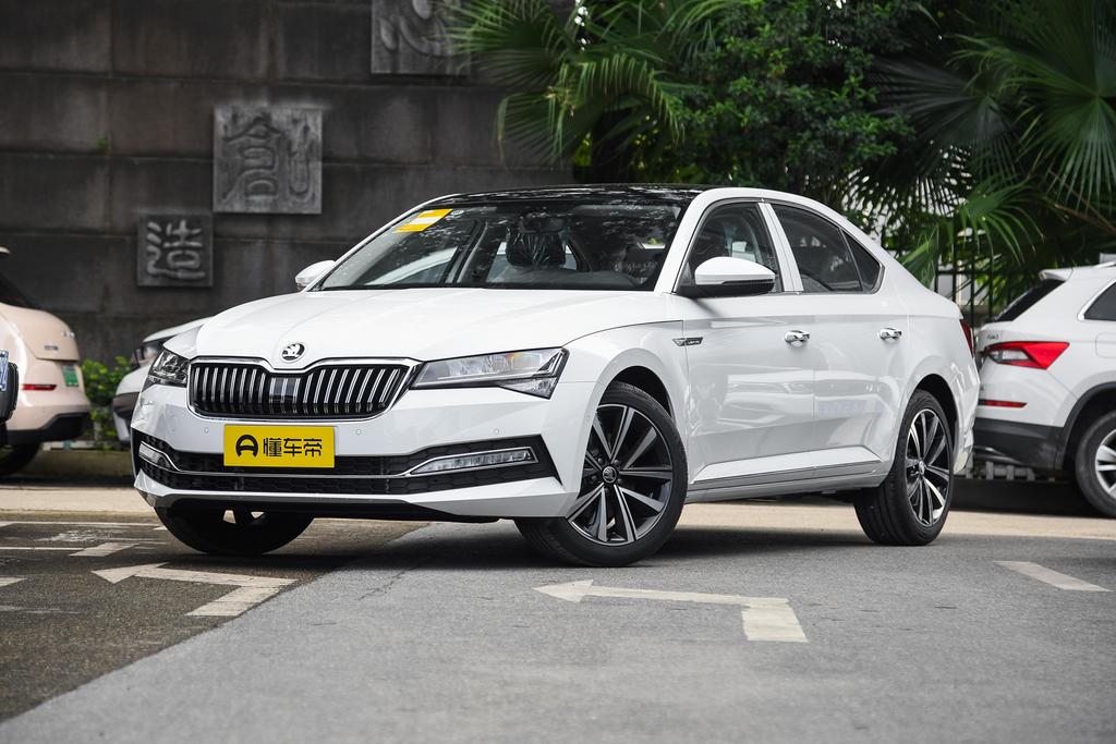 ZI330 DSG Luxury Edition