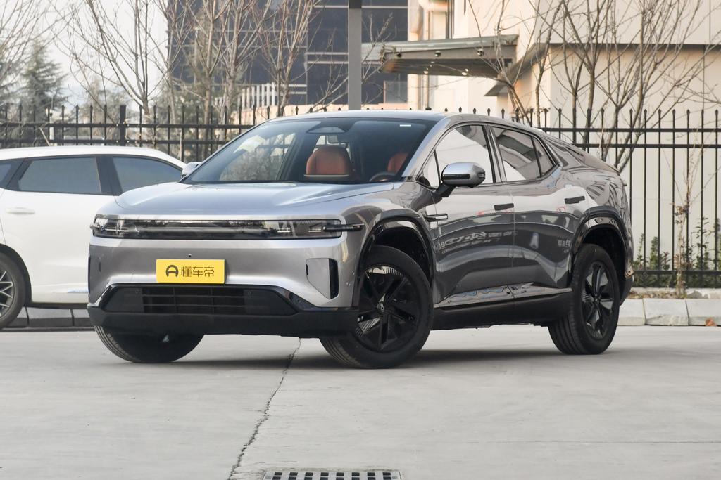 Extended range 39kWh Pro smart version four-wheel drive