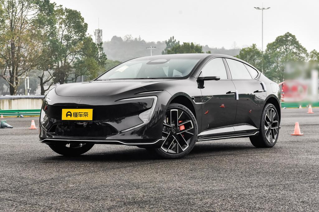 Master four-wheel drive pure electric version