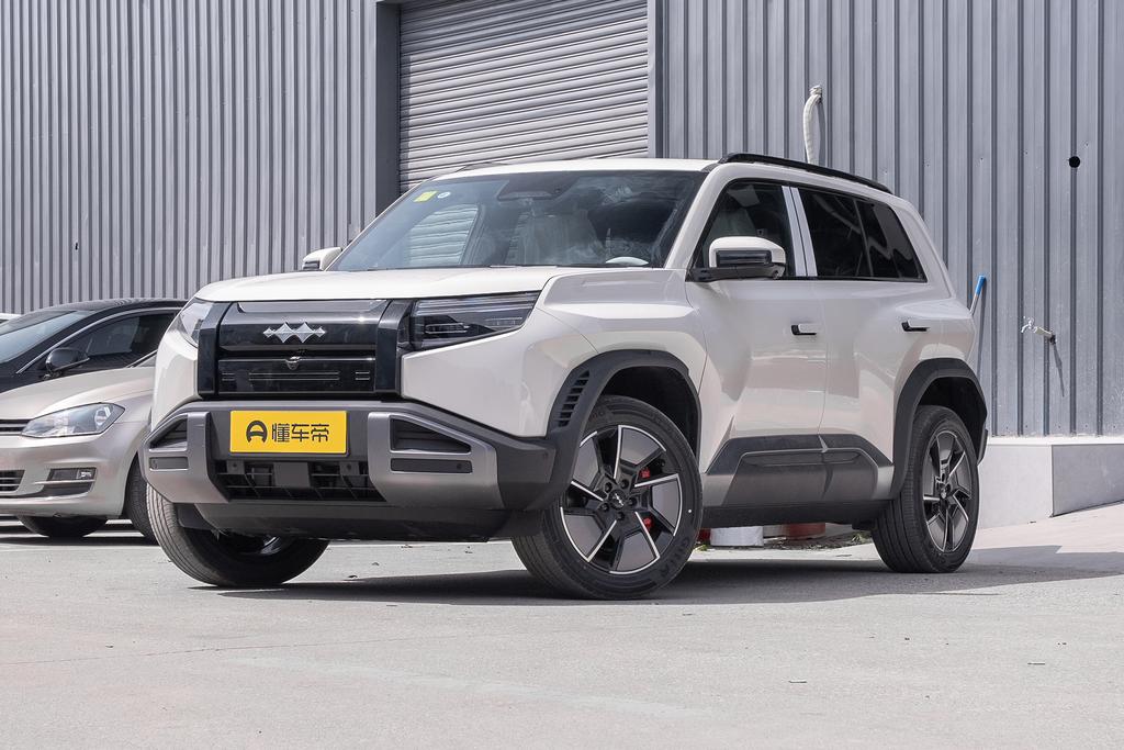 501KM four-wheel drive Ultra version