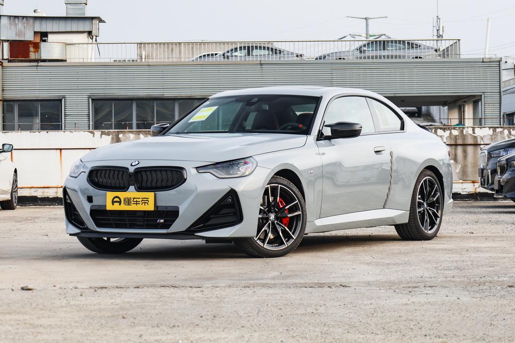 M240i xDrive Coupe