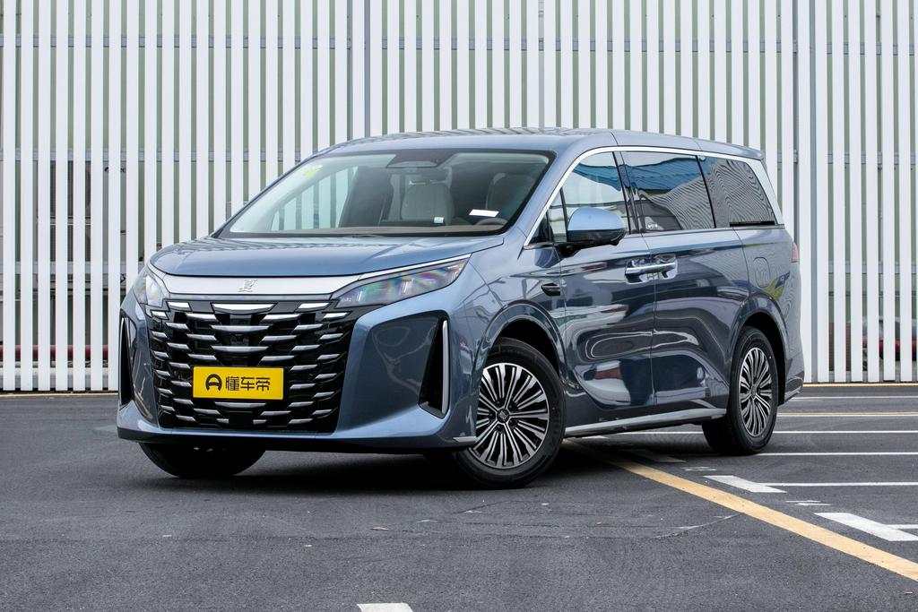 DM-i 100KM transcendent type