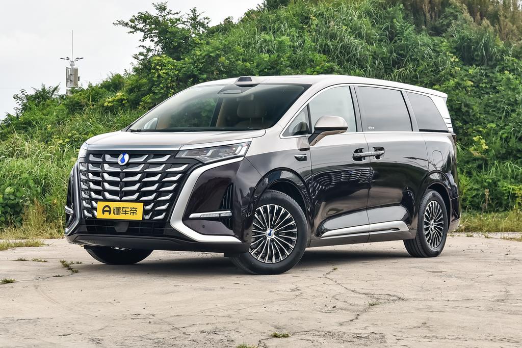 Smart driving version 1020 four-wheel drive premium type