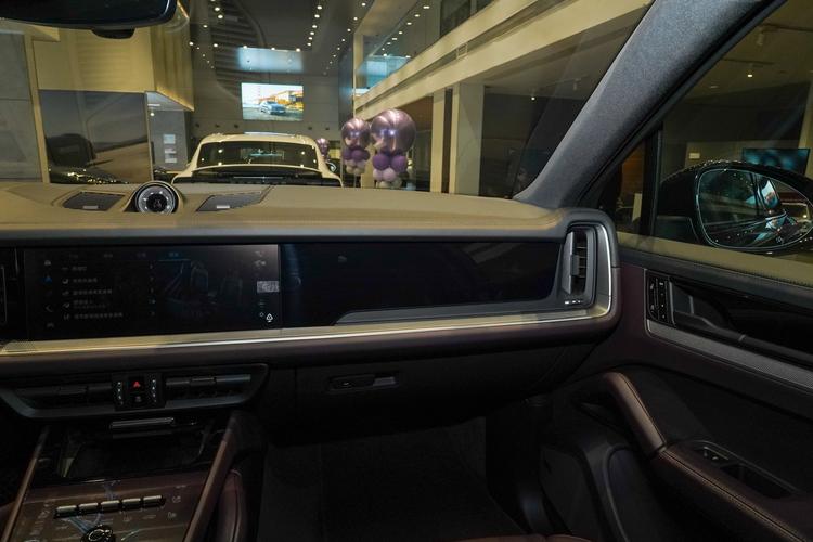 Фото машины 127