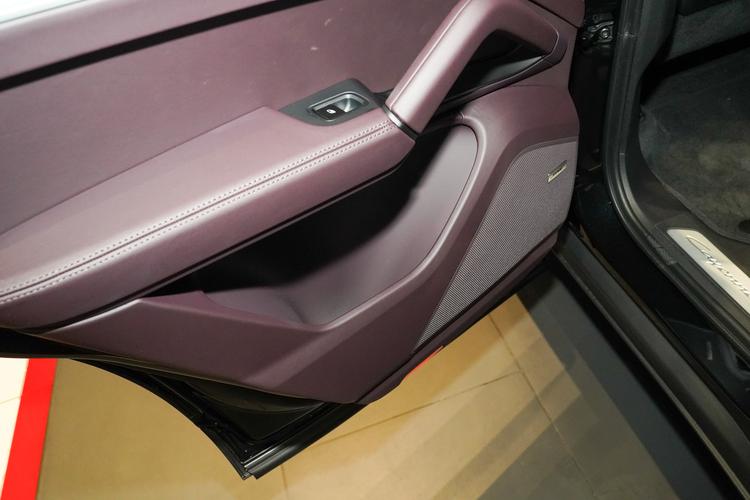 Фото машины 179