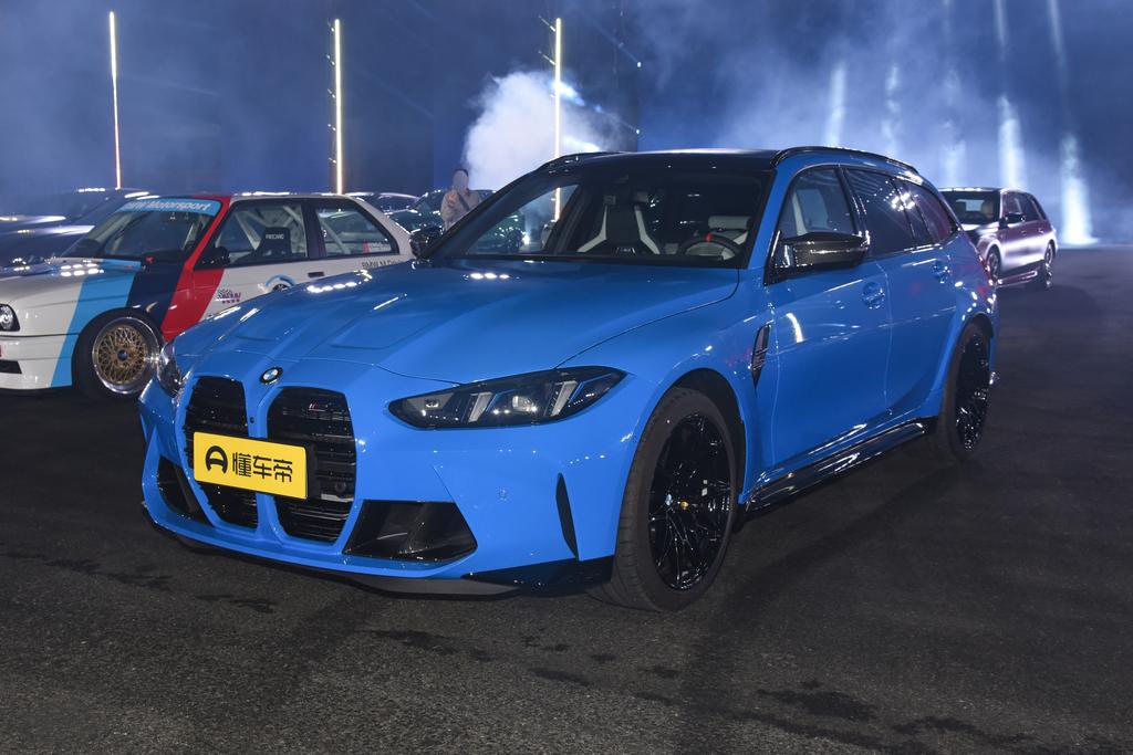 M3 Travel Edition M xDrive Thunder Edition