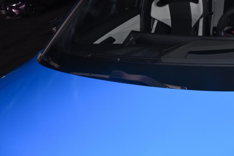 Фото машины 30