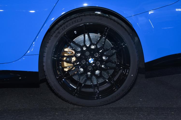 Фото машины 76