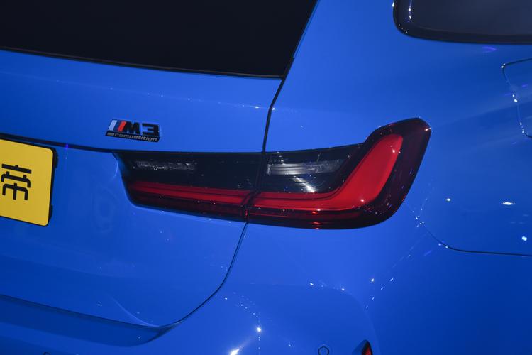 Фото машины 24