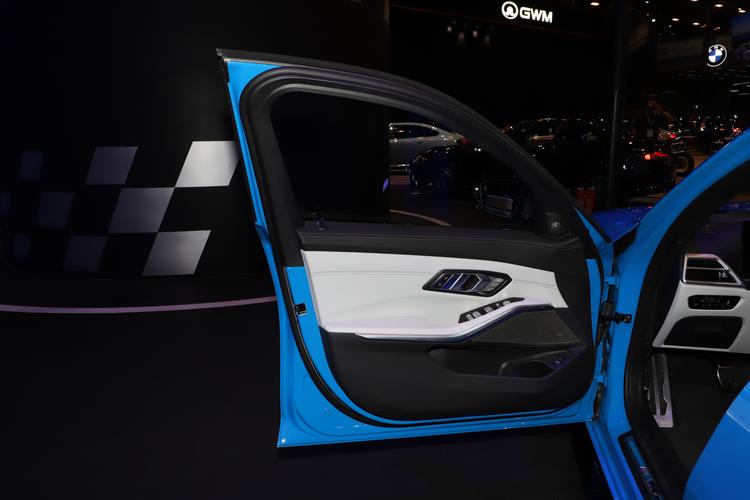 Фото машины 141