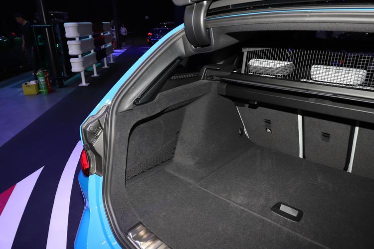 Фото машины 145