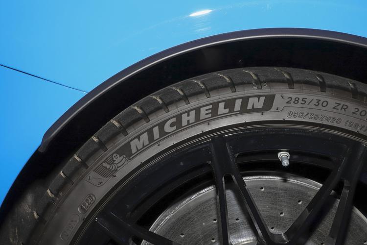 Фото машины 211