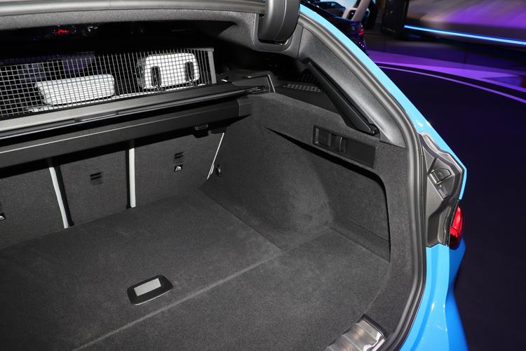 Фото машины 200