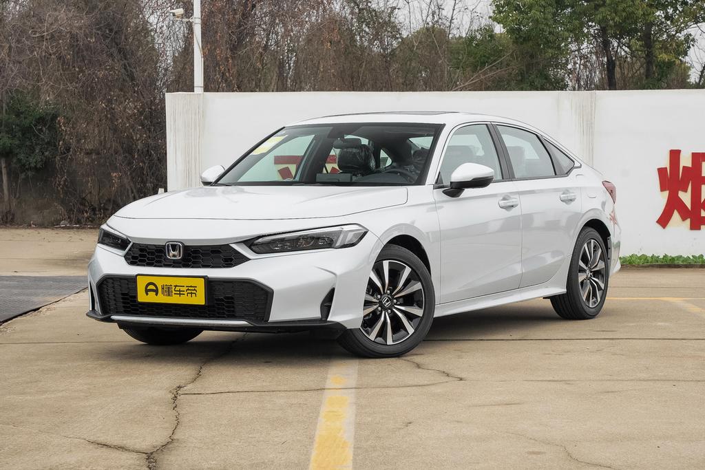 2.0L e: HEV hybrid Plus