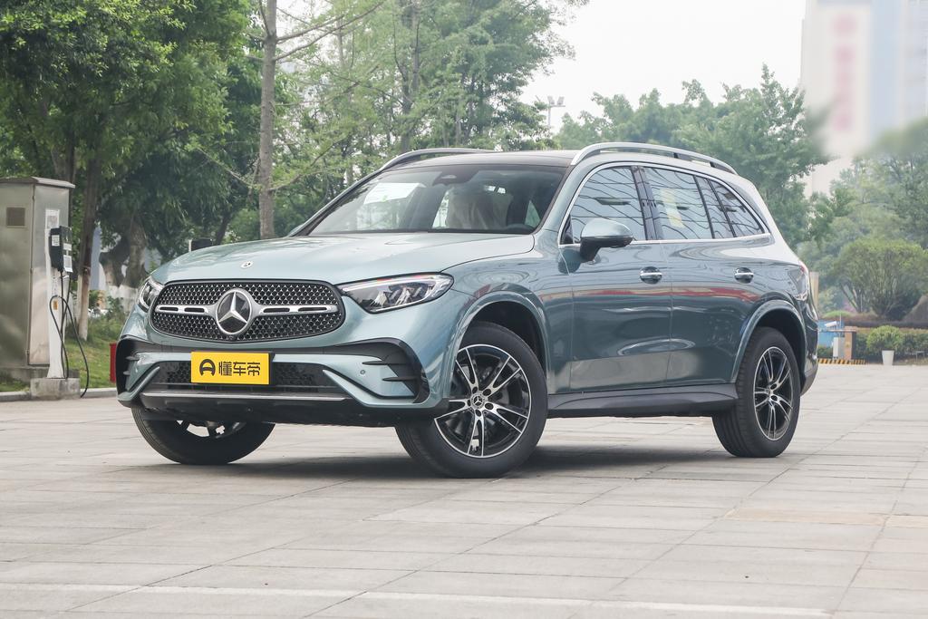 Facelift GLC 260 L 4MATIC luxury 5-seater
