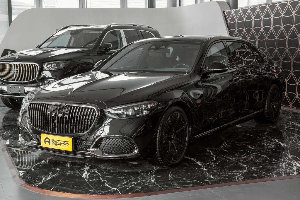 Facelift S 680 4MATIC Polar Night Edition