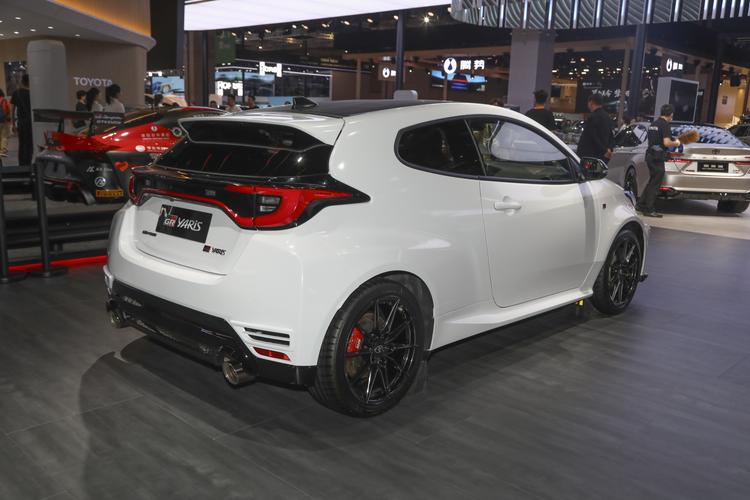 Фото машины 16