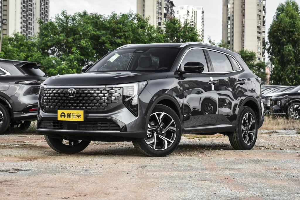 The fourth generation of the new blue whale 1.5T Tianshu luxury