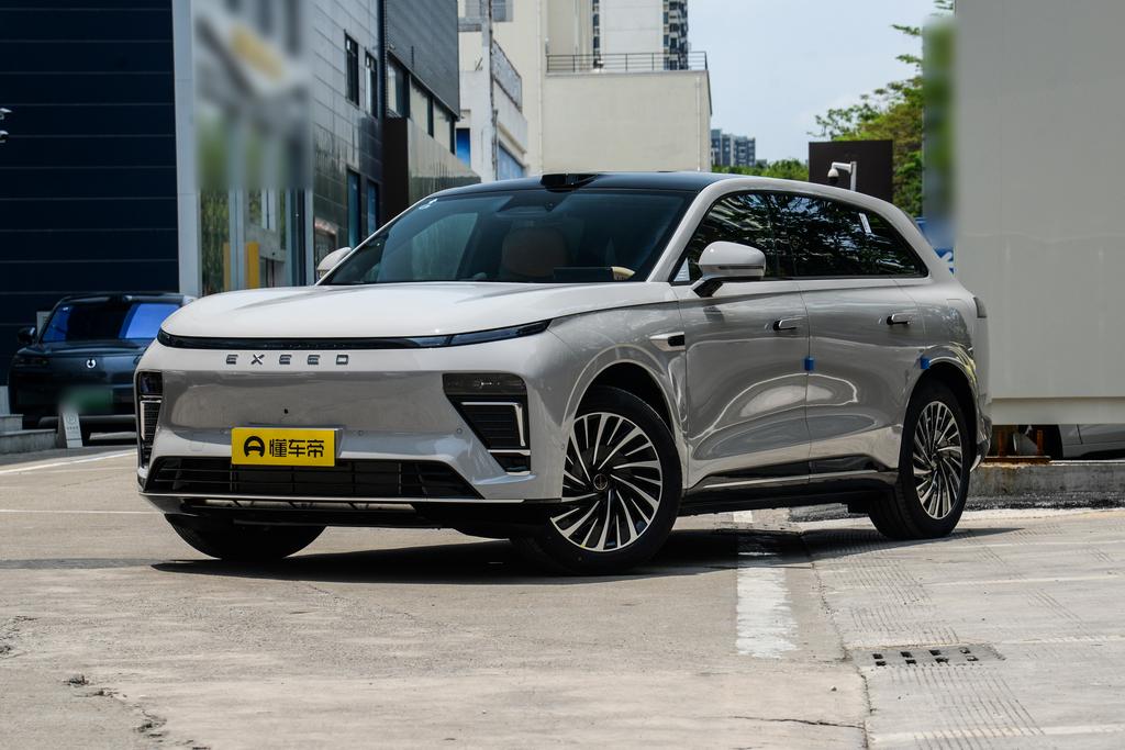 Extended-range version of Max urban driving assistance