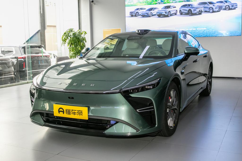 Pure electric version of Max urban driving assistance