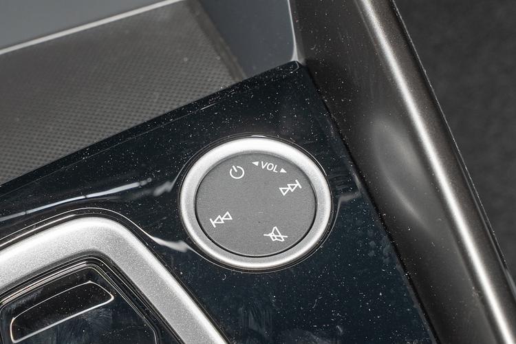 Фото машины 66