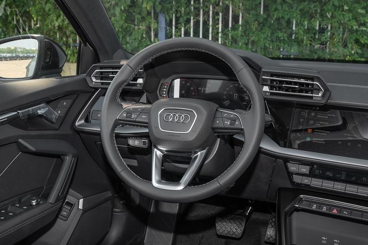 Фото машины 85