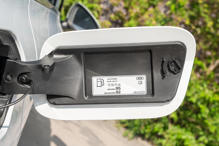 Фото машины 96