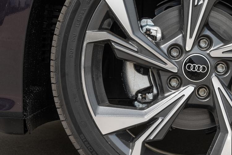 Фото машины 190