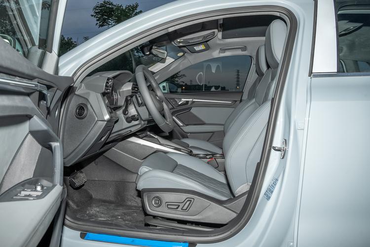 Фото машины 210