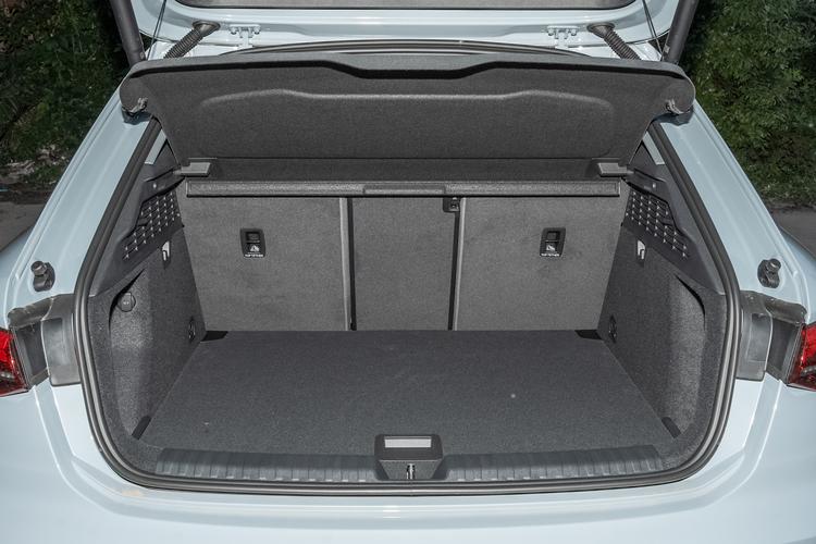 Фото машины 228