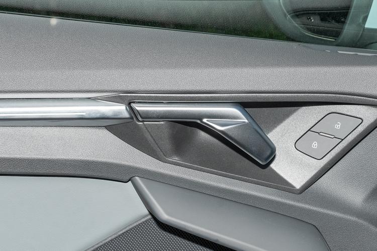 Фото машины 235