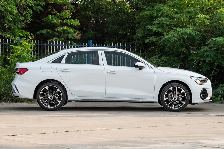 Фото машины 10