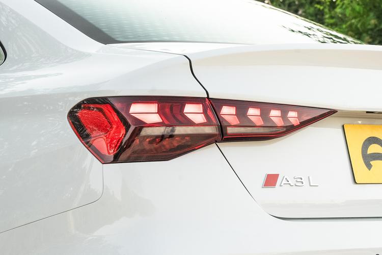 Фото машины 28