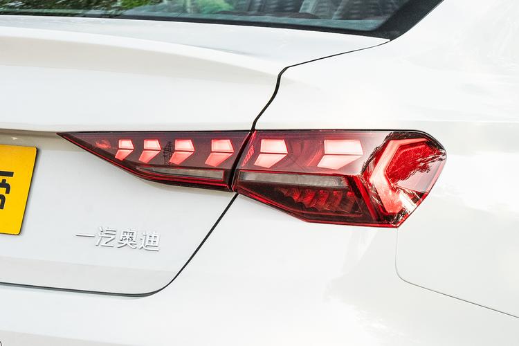 Фото машины 65