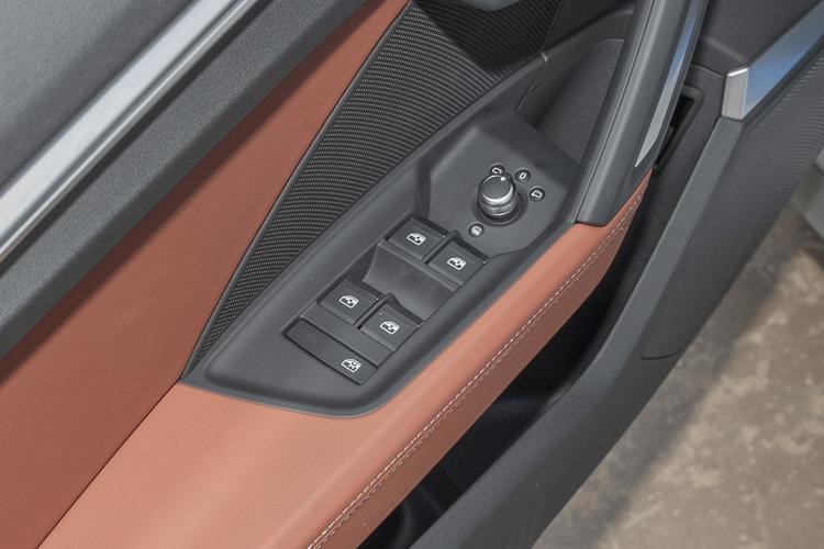 Фото машины 79