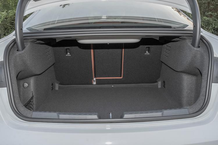 Фото машины 110