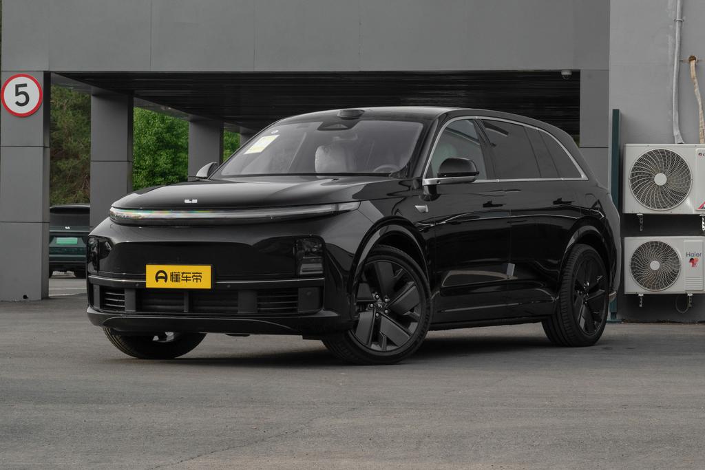 Max Smart new version