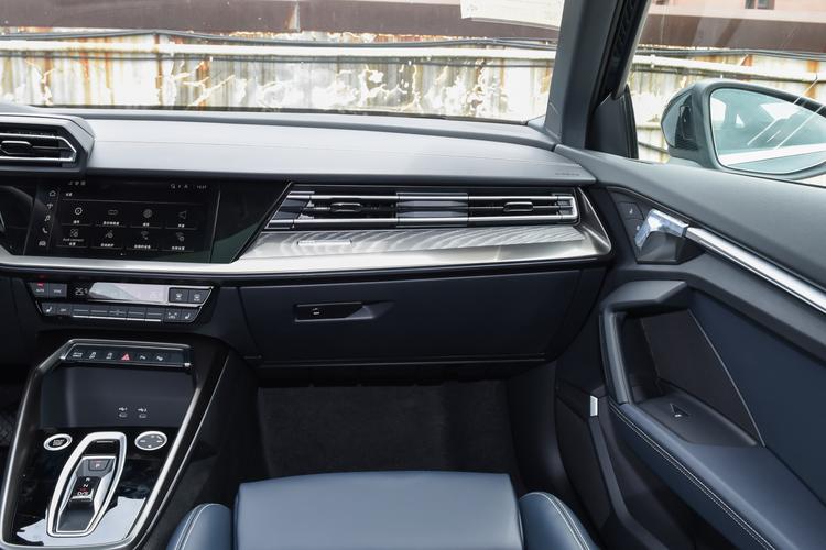 Фото машины 84