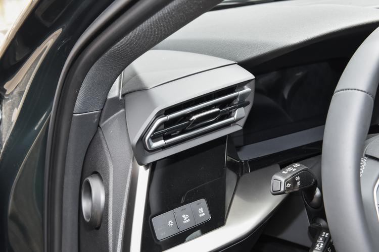 Фото машины 93