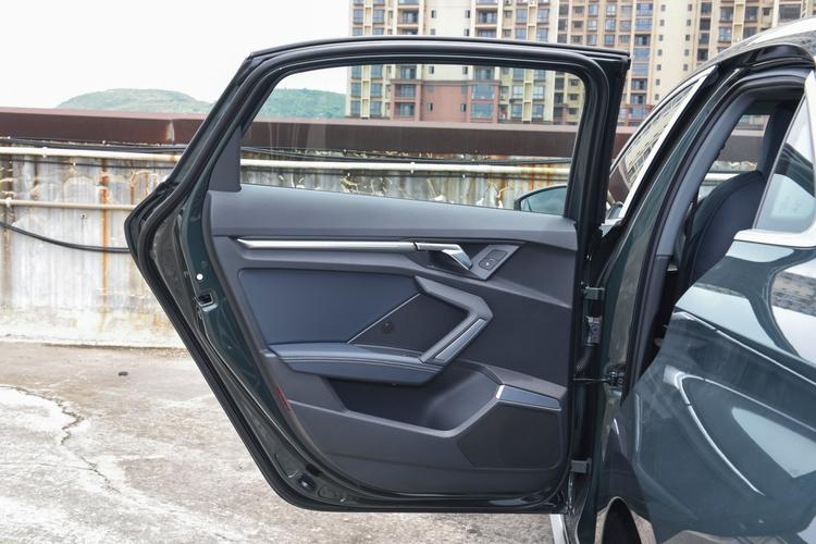 Фото машины 125