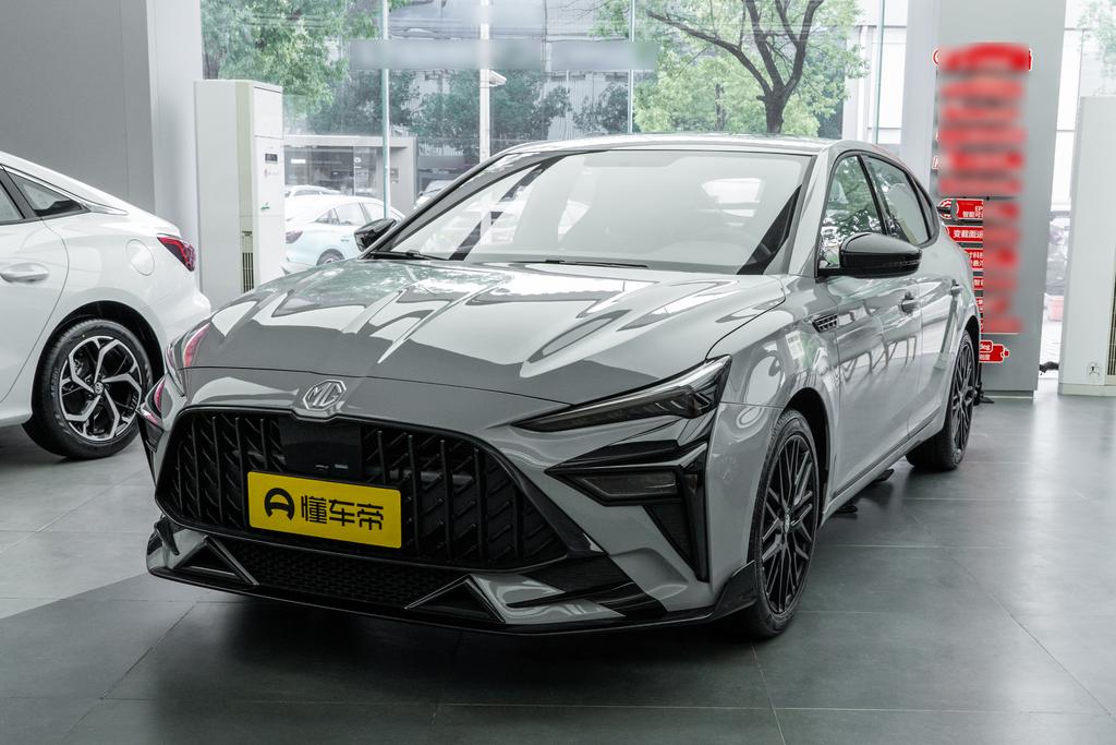 1.5T XLINE Shark Hunting Edition