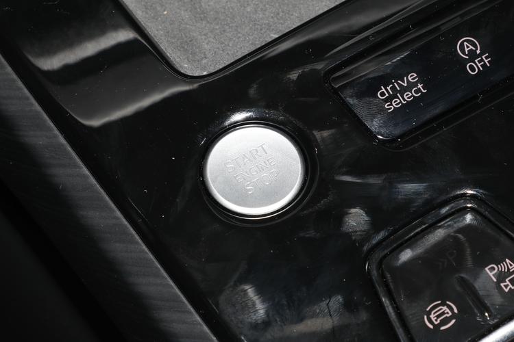 Фото машины 103