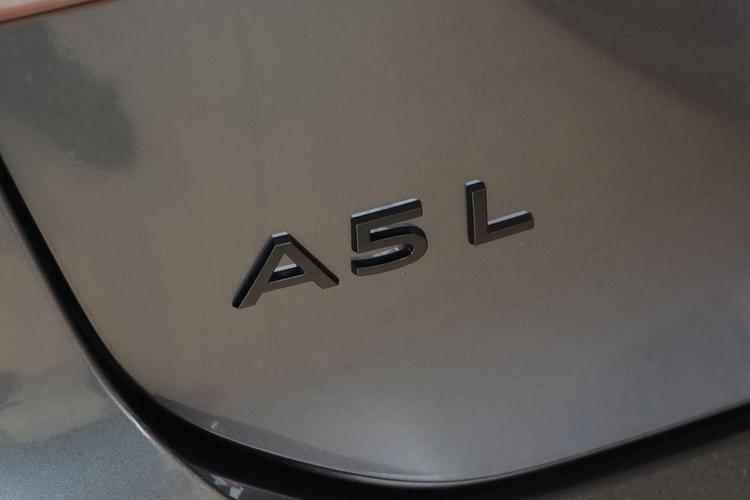 Фото машины 234