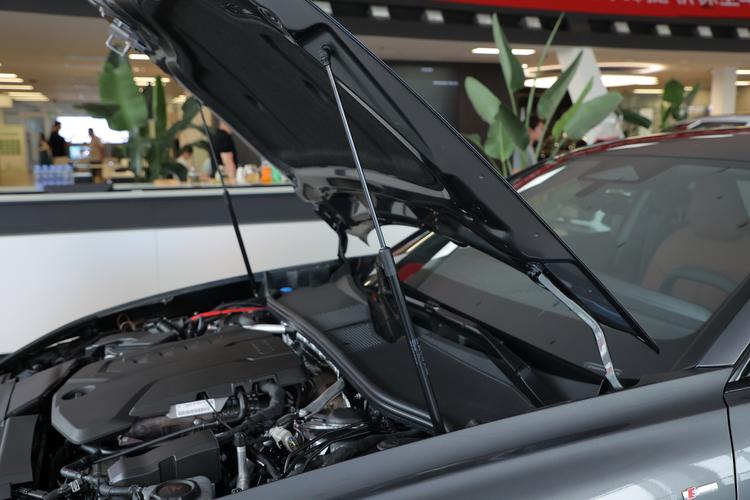 Фото машины 261