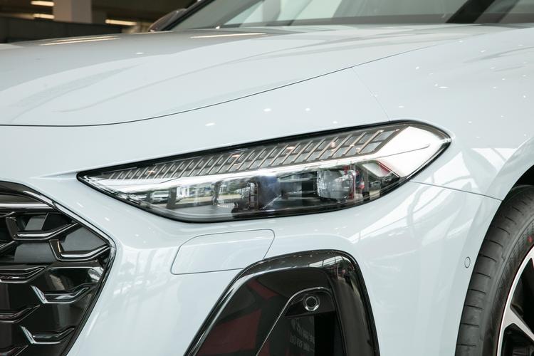 Фото машины 295